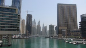 dubai 1 090